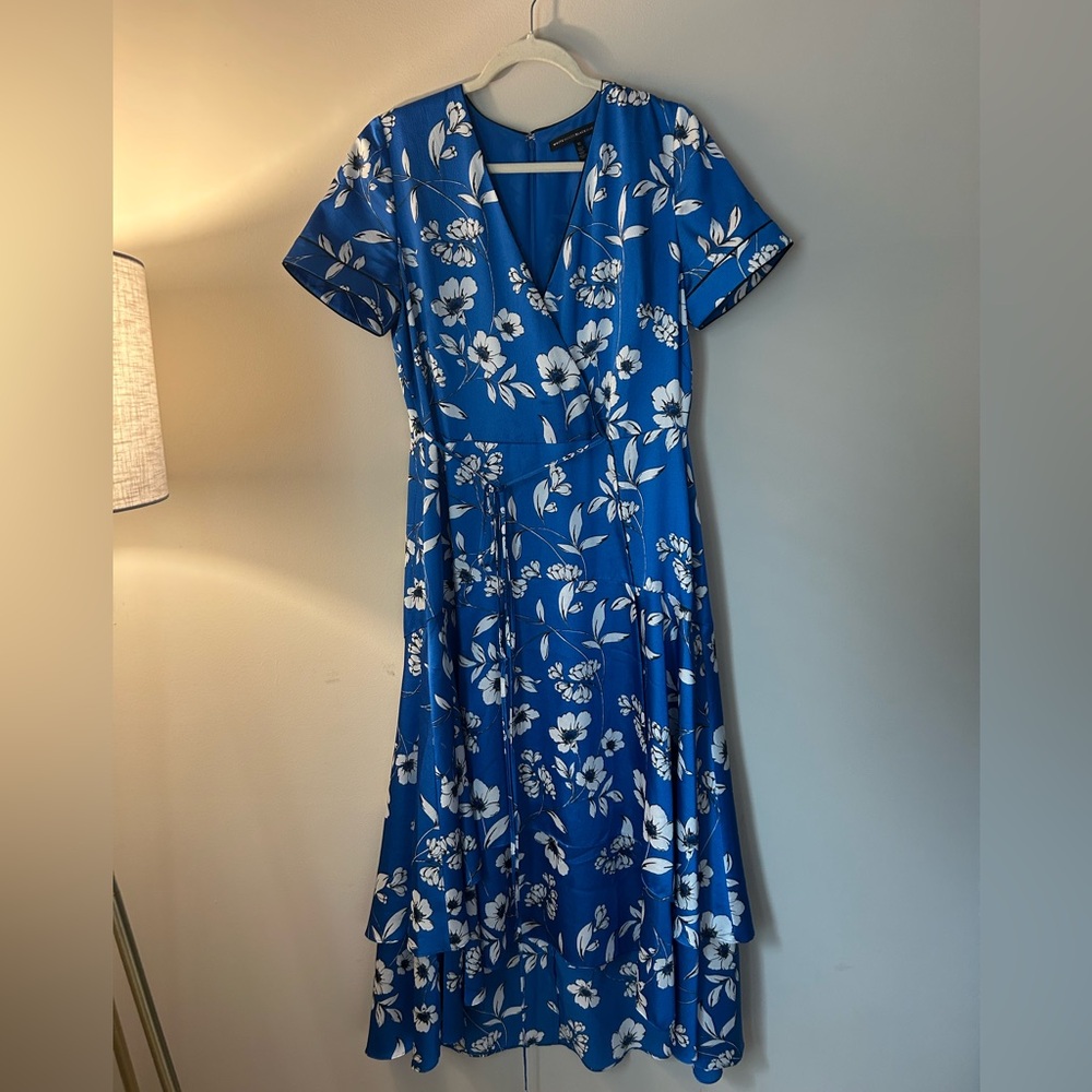 White House Black Market Blue Floral Dress